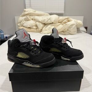 Jordan 5 retro black metallic